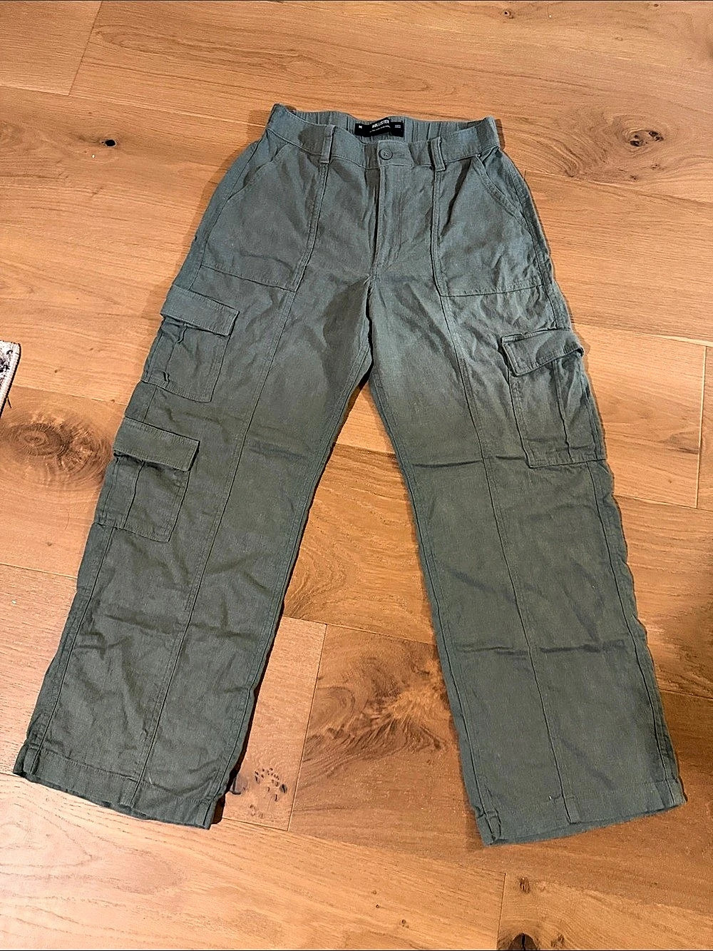 Hollister Ultra High-Rise Baggy Cargo Pants Cargo Trousers Green Medium